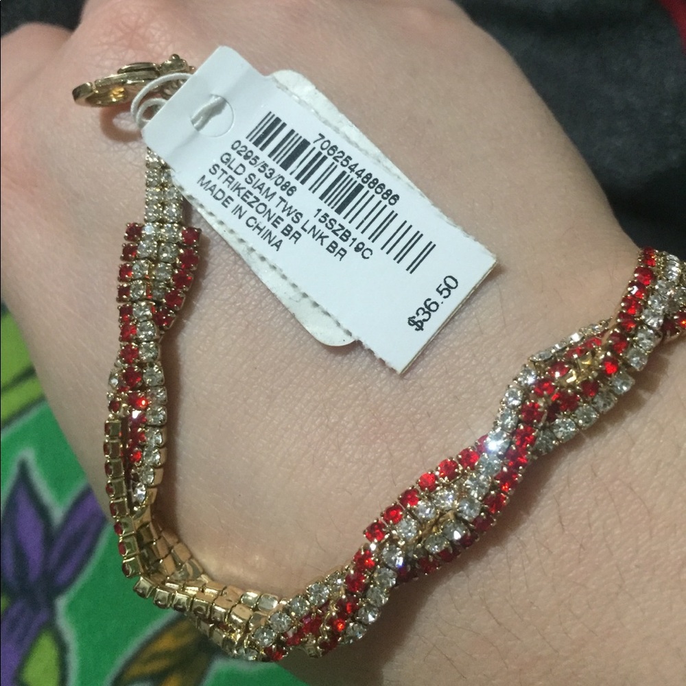 Brand new beautiful bedazzled bracelet nwt